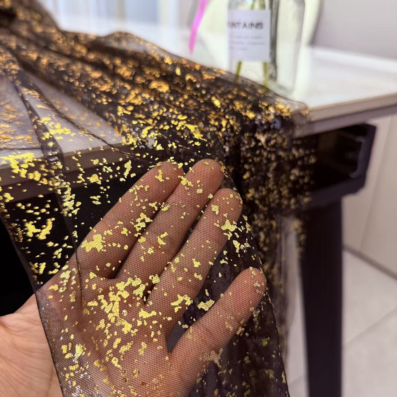 Прочный фонарь PLH‑V2 с крепле – обзор и цена Zoom Lighting Kit
